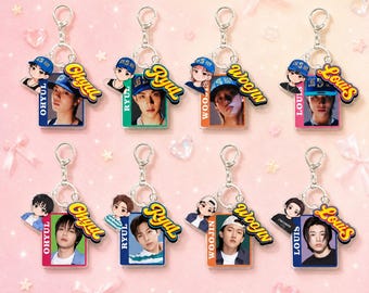 Super Junior Tシャツとギュメキーホルダー 現在、この商品の在庫はありません - Etsy