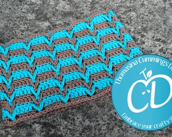 Crochet Cowl (Crescent Moon Dropped Chevron) PDF DOWNLOAD by Thomasina Cummings Designs