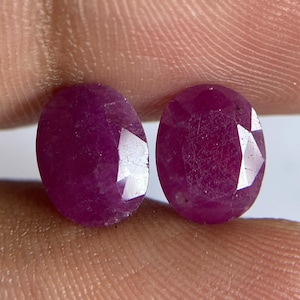 Natuurlijke frambooskleurige robijn, ovaal gefacetteerd, 9 x 7 mm, voor het maken van sieraden (31 karaat)