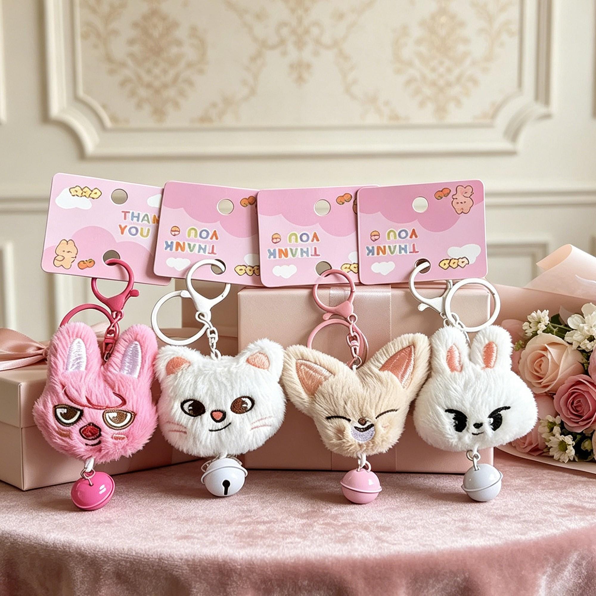 に*も様 SKZOO　バッグチャーム　ハンドメイド　リメイク　コンプリート Skzoo Bag Charm - Etsy