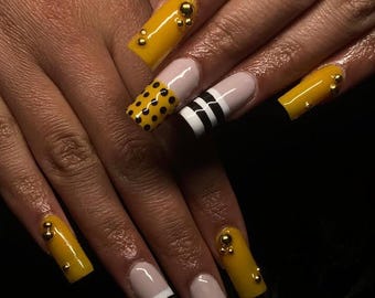 PRESS ON - Y2K aestethic stripes