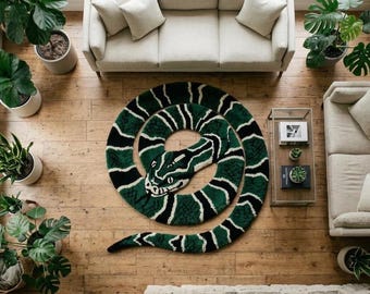 Handmade Serpent Tufted Rug, Green Coiled Snake Area Floor Decor, Animal Round Rug