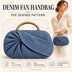Pode incluir: Um molde de costura PDF para bolsa de mão tipo leque em jeans azul, com formato arredondado, detalhes plissados e alça dourada. O texto diz DENIM FAN HANDBAG, PDF SEWING PATTERN, A4 + US LETTER, A0 + PROJECTOR e ILLUSTRATED GUIDE.