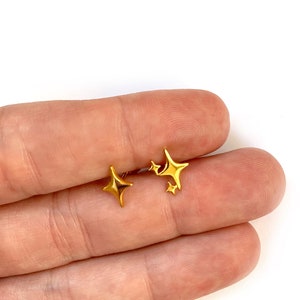 Gold Star Earrings - Silver also available. Night Court, Chapter Stars,  fandom books - kids and adults