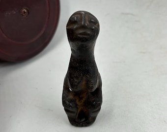 Hand Carved Black Obsidian Alien Statue Figurine - Small Crystal Alien Statue - Energy Cleansing Stone Carving - Gothic Home Decor 6tu0
