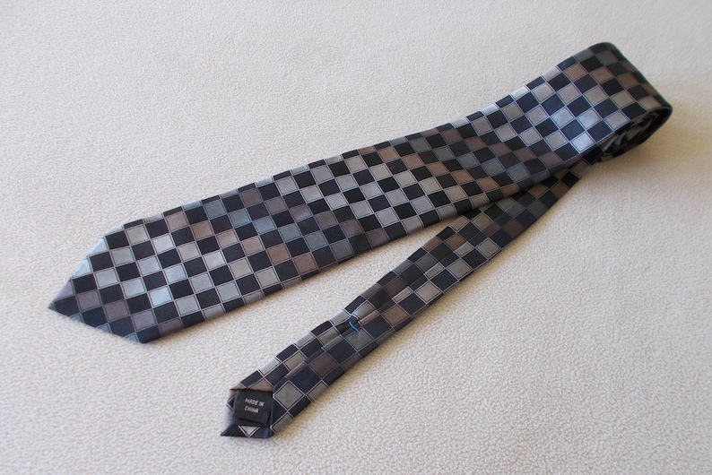 Copper Necktie Vintage Kenneth Cole Reaction Necktie Menswear Necktie 100/% Silk Checkered Blue Vintage Gift Item Black Silver