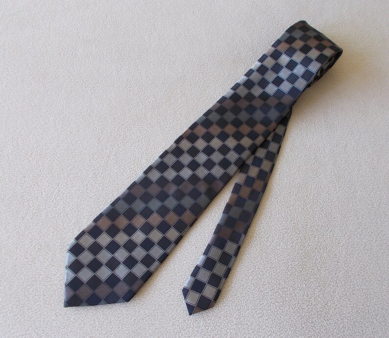 Copper Necktie Vintage Kenneth Cole Reaction Necktie Menswear Necktie 100/% Silk Checkered Blue Vintage Gift Item Black Silver