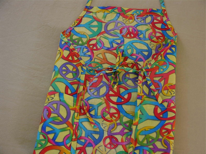 Handmade Childs Apron Smock Bright Multi Colored Peace Signs Gift Item For Little Boys or Girls Age Approx 5 To 8 Years