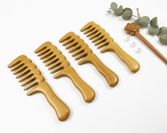 Green Sandalwood Wide Tooth Comb, Natural Wood Hair Detangler, Curly Hair Tool