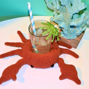 Amigurumi Crab-Shaped Inner Tube Coaster Crochet Pattern - DIY Beach-Themed Crochet PDF
