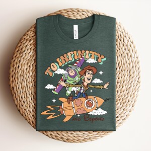 Toy Story Buzz Lightyear Woody T-Shirt, To Infinity and Beyond Tee bild 8