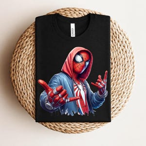 Marvel Spiderman T-shirt, Disneyland Family Trip Tee, Vintage Amazing Spider-Man Shirt, MCU Fans Shirt, Marvel Fantasy Shirt, Spiderman Tee bild 12