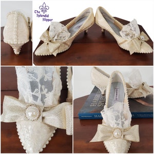 Ready to Ship Hand-Decorated Shoes, Wedding, Rococo, Marie Antoinette, Cosplay in cream damask and gold, with blue lining Size 8.5M, 9M image 2