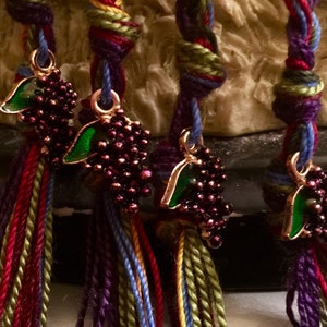 Fruit of the Vine Tzitzits