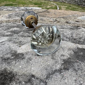 八角形のガラス製アンティーク真鍮製ドアノブ