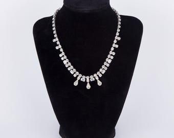 Art Deco Rhinestone Necklace: 1940s Style Statement Jewelry