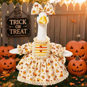 Roupa temática de outono e Halloween, vestido para ganso de varanda de 58 cm, roupa festiva com laço de renda para ganso de jardim, decoração sazonal para varanda da frente.