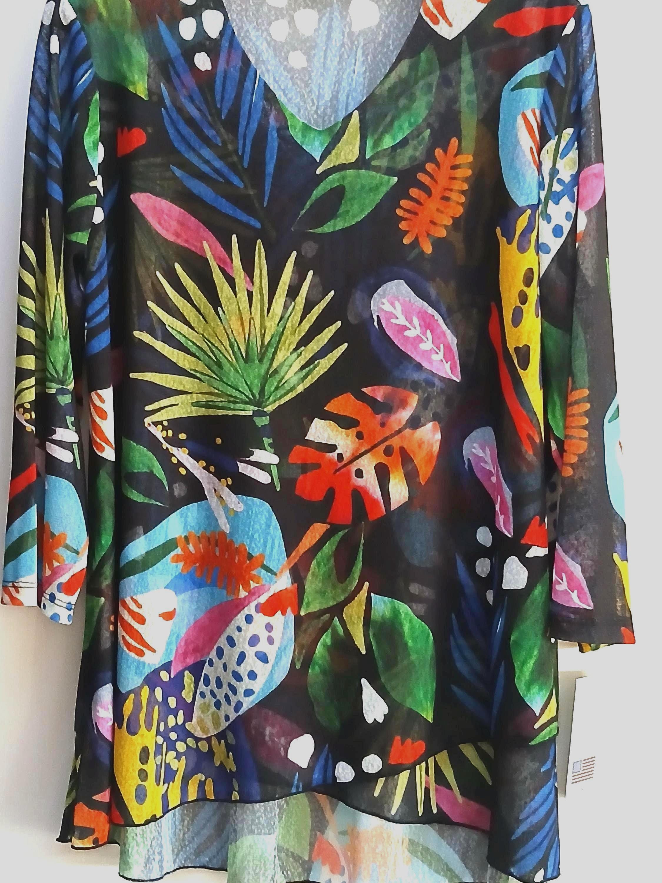 a.n.a Womens Floral V-Neck Blouse Size M Long Sleeve Red Pullover Lightweight