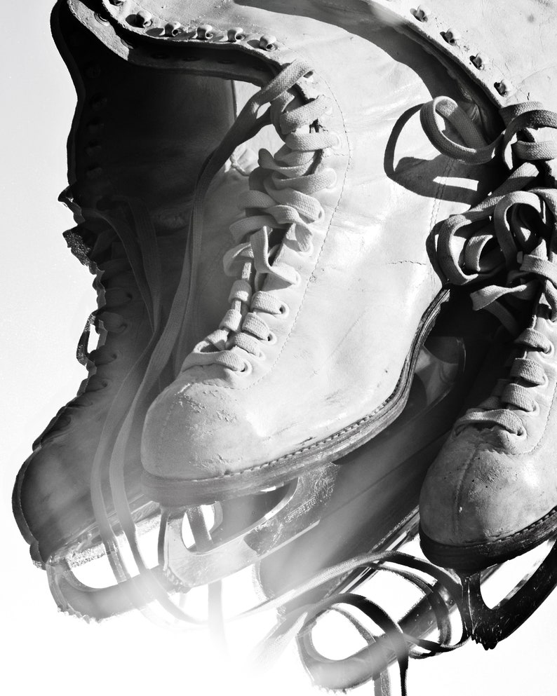 VINTAGE ICE SKATE Photo Print Black and white Vintage Figure Etsy