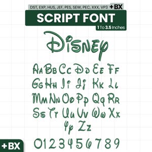 Puede incluir: Un conjunto de alfabeto y números de fuente script para bordado digital en verde oscuro. La imagen muestra letras mayúsculas y minúsculas de la A a la Z y dígitos del 0 al 9 en estilo script. El texto incluye DST, EXP, HUS, JEF, PES, SEW, PEC, XXX, VP3, +BX, SCRIPT FONT y 1 To 3.5 Inches.