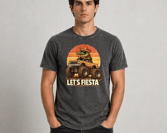 ¡Vamos a celebrar! Camiseta de Cinco de Mayo con diseño de camión monstruo de dinosaurio mexicano, regalo divertido para fiestas de Cinco de Mayo, camiseta con estampado de camión de dinosaurio mexicano.