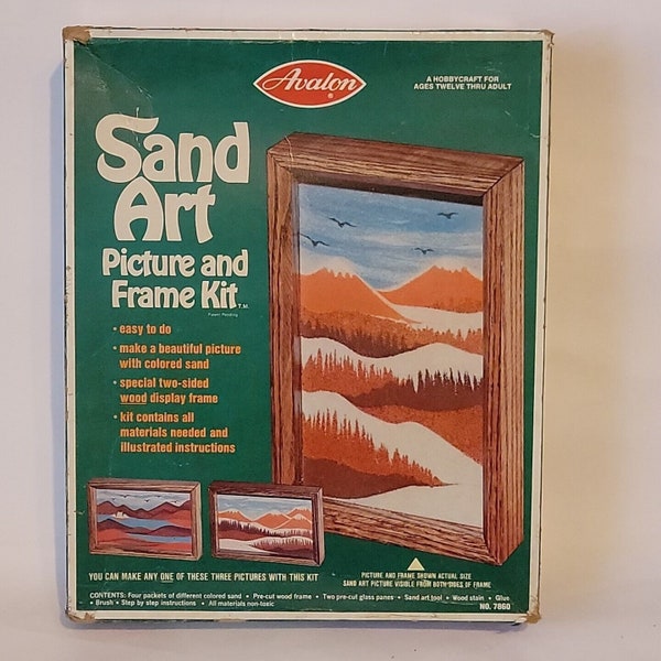 vintage Avalon Colored Sand Art Picture and Frame Kit 7860 Artisanat artisanal des années 1970