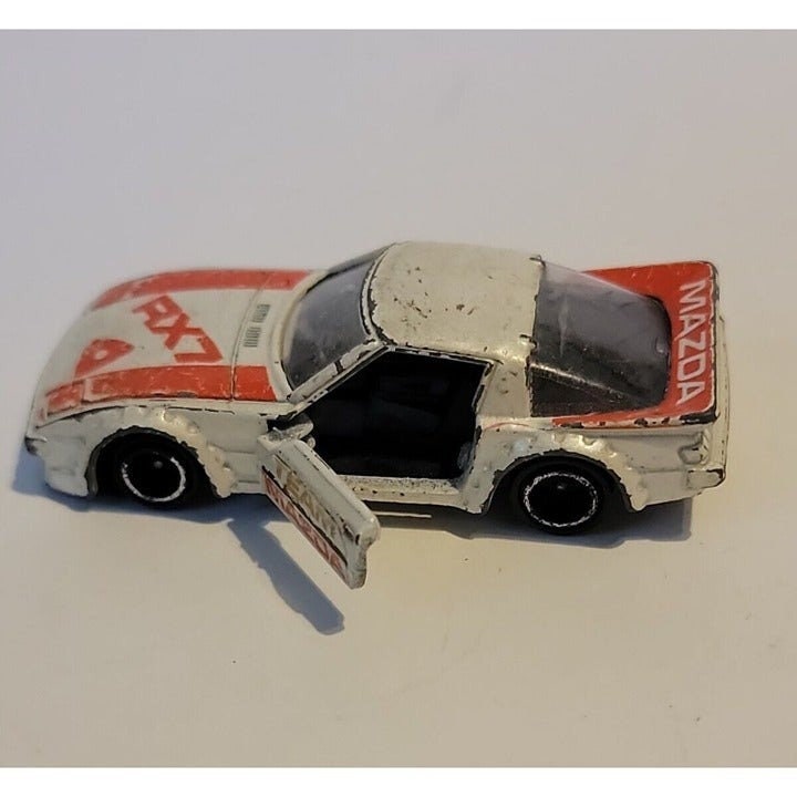 トミカ マツダ サバンナ RX-7 レーシングカー 74 ホワイト