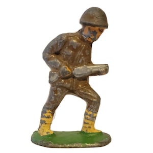 Barclay B43 Toy Soldier Japanese Charging with Rifle B 43 Vintage Dimestore Toy