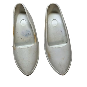Vintage Barbie Doll White Pumps High Heels Shoes 1960s Toy Accessories