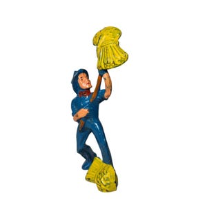 Manoil Toy Soldier M133 Farmer Pitching Sheaves Happy Farmer Farm Blue Hat