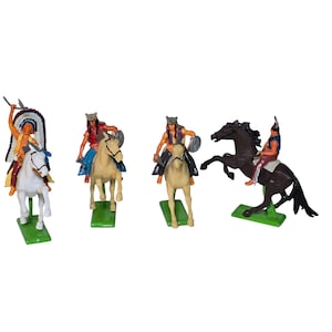 Vintage Britains Deetail Spielzeugsoldaten Indianer Ureinwohner Amerikas auf Pferden montiert