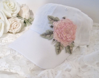 Pink Distressed Trucker Hat: Rhinestone Flower Baseball Cap  display picture 1
