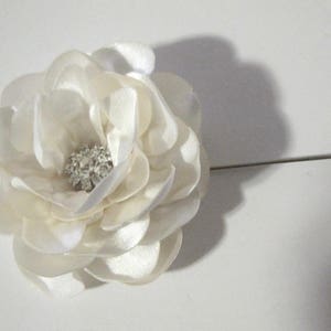 Handmade Flower Lapel Pin: Dapper Man&#39;s Boutonniere, Choose Your Color