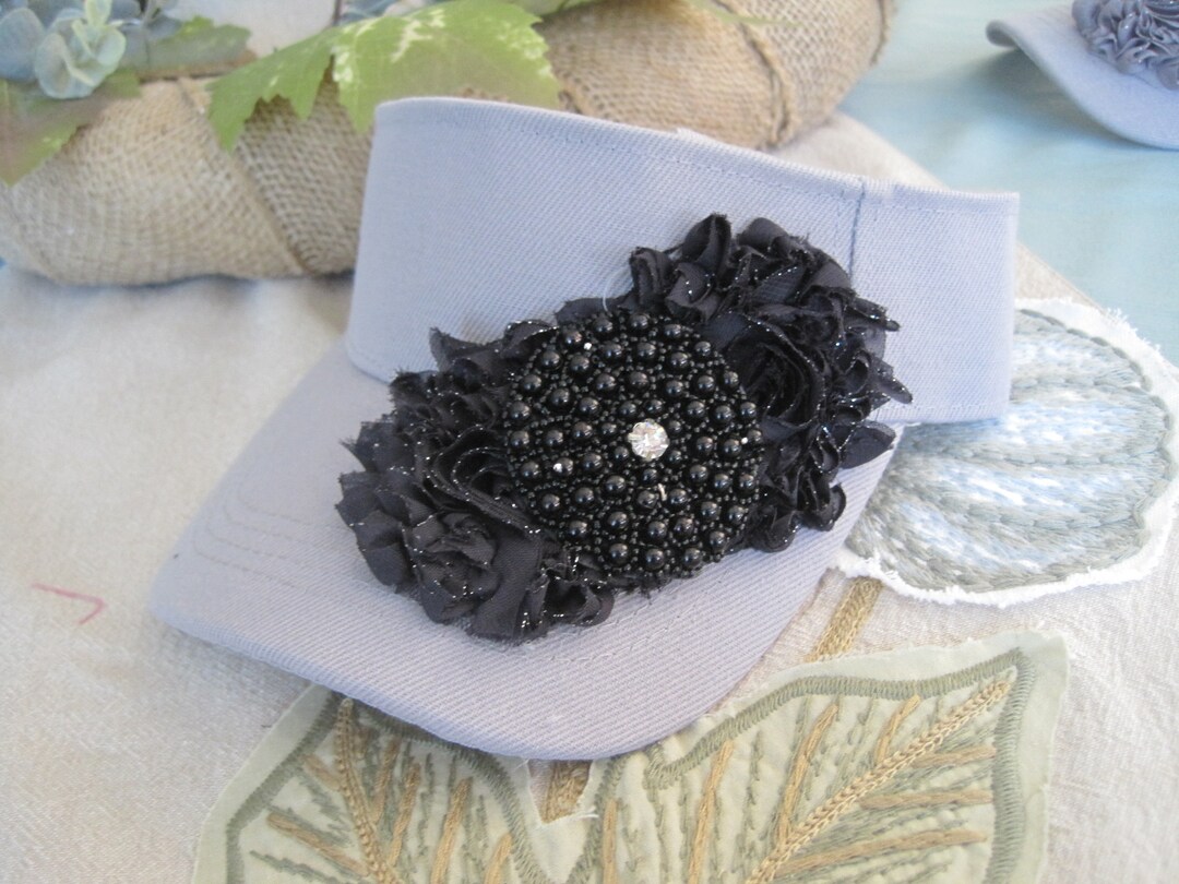 Visor Golf Sun Visor Grey With Grey Shabby Flowers With Black Beaded