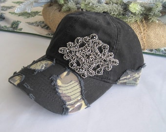 Rhinestone Camo Trucker Hat: Embellished Adjustable  display picture 1