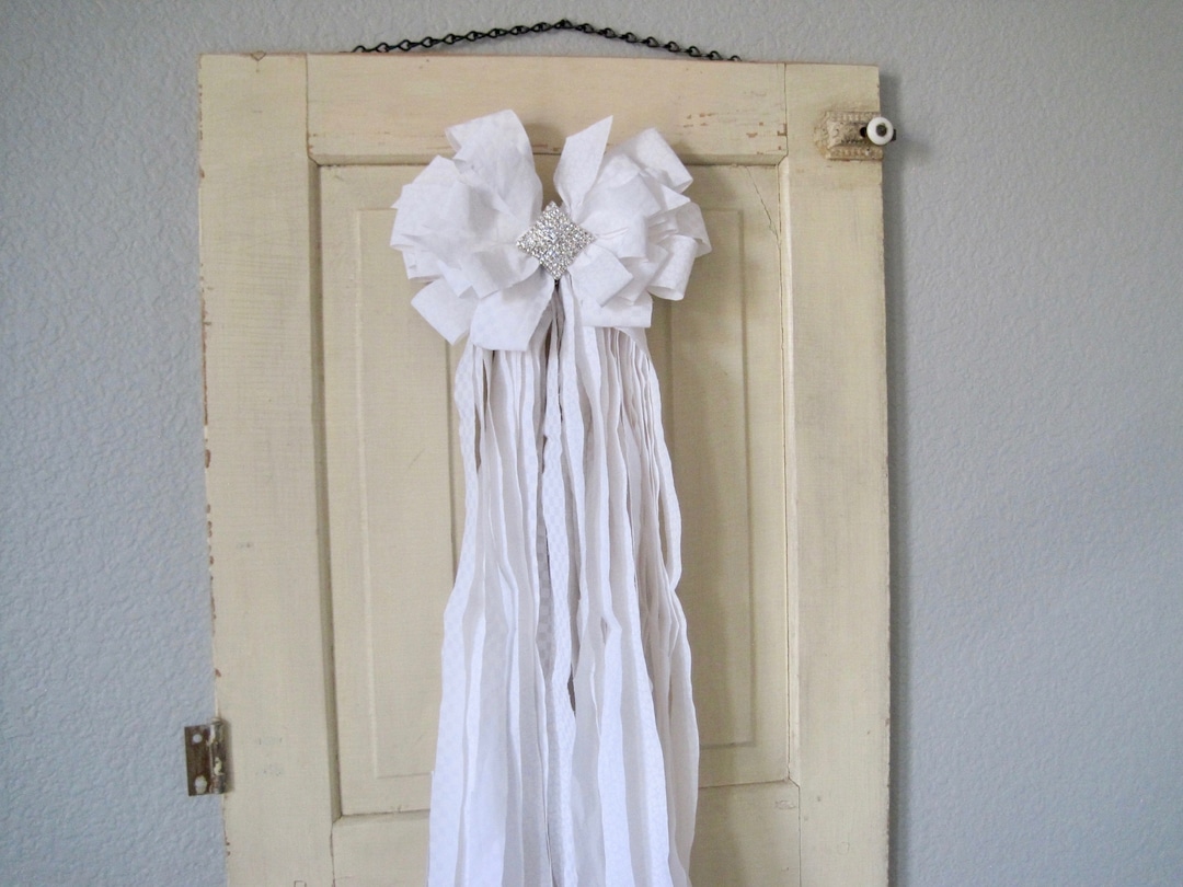 Simple White on White Starched Rag Bow Shabby Chic Bow Wreath Bow ...