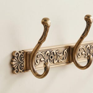 Vintage Design Bathroom Towel Hanger – Wall Mounted Space Aluminum Robe and Coat Holder with Decorative Scrollwork and Multiple Hooks