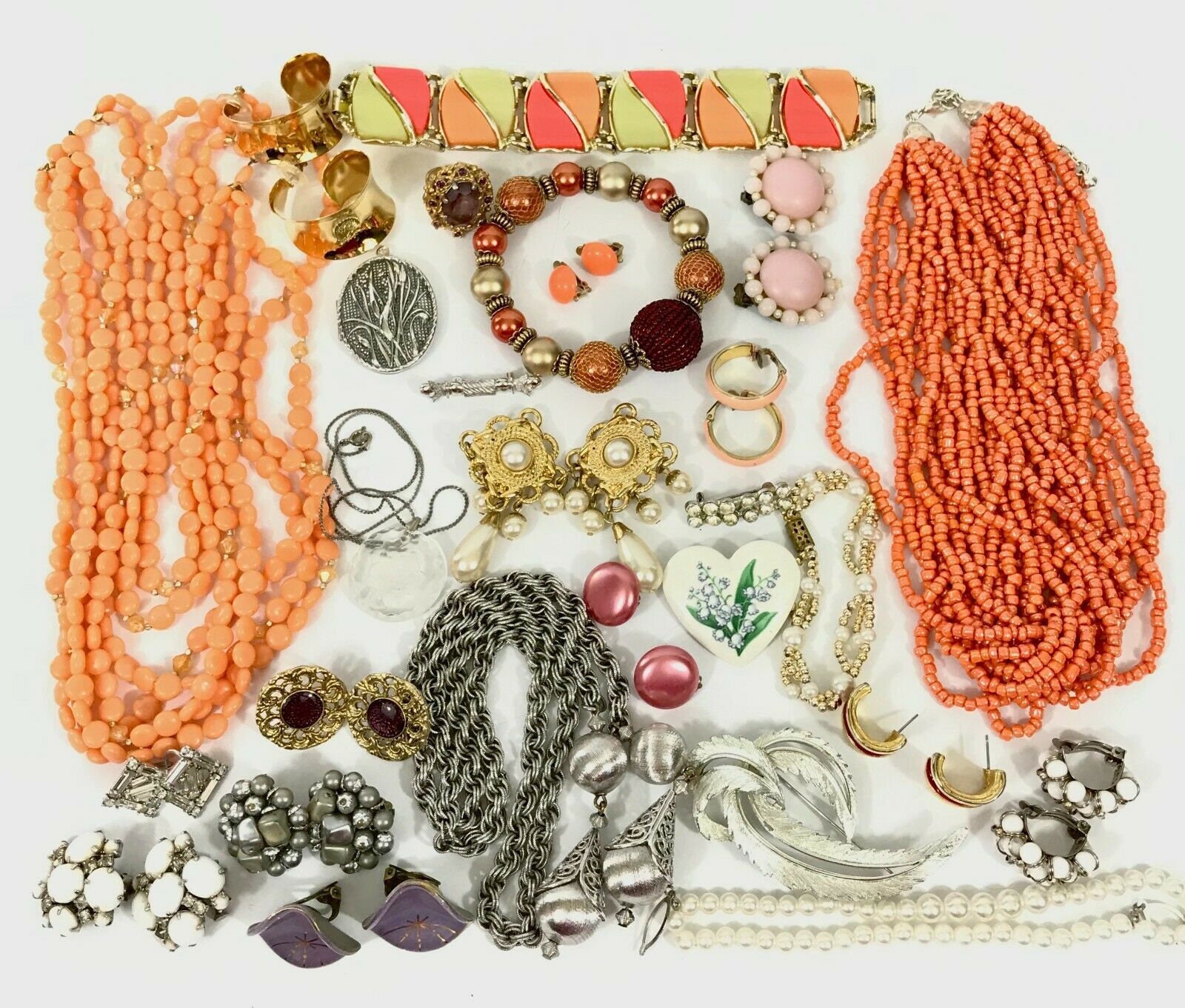 Vintage Wearable Costume Jewelry Lot 1 Lbs Flat Rate Priority Mail