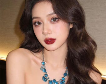 ヴィンテージ オーシャンブルー クリスタル ステートメントネックレス | シルバー フローラル ビブカラー | ラグジュアリー イブニング ガラ ウェディング ジュエリー