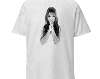 Camiseta vintage de Britney Spears rezando, camiseta de cultura pop Y2K, camiseta retro de estrella del pop de los 2000, camiseta inspirada en MM, camiseta urbana oversize de moda.