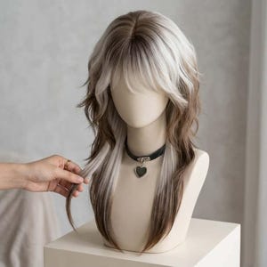 Peruk med Mullet-stil, förlängd vargsvans, ungdomlig look, vitbrun toning, manetlockar, realistiskt hår, naturlig exklusiv helperuk