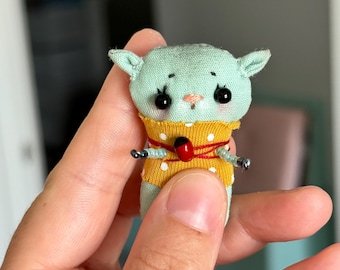 Pip the Tiny Pocket Kitten in a Box • Miniature Handmade Cat • Little Travel Friend • OOAK Textile Art Doll • Cute Gift