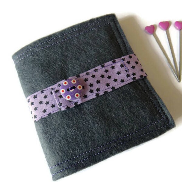 Needle Book - Dark Grey Felt Needle Case - Felt Needle Case - Sewing Needle Case - Hand Sewing Needle Case - Needle Book