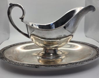 Vintage William Rogers Silver Plated "Primrose" Gravy Boat with Attached Underplate