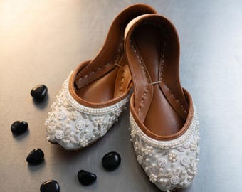Hand-Beaded Pearl Bridal Flat Shoe | Ivory Floral Khussa Wedding Women | White Artisan Beaded Jutti Custom Size Flat