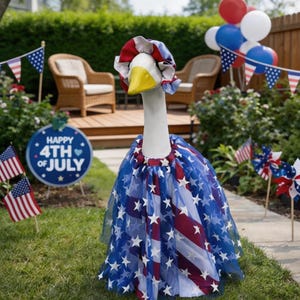 Patriotische USA-Flagge Lawn Goose Outfit Set, Stars Stripes Tüllrock-Hut für 23-Zoll-Veranda-Gartengans-Dekor-Haustier-Gänsekostüm