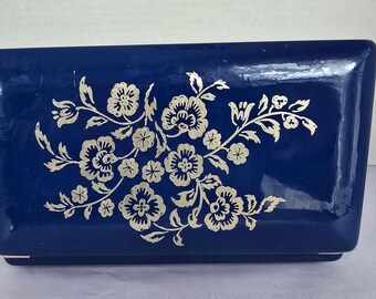 Vtg MCM Mele Blue w/ Gold Floral Clamshell Jewelry Travel case 13 Compartments