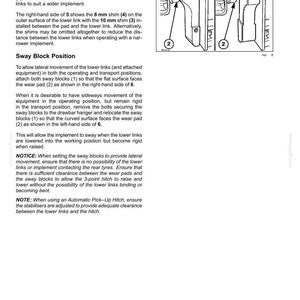 Puede incluir: Una p&aacute;gina de manual t&eacute;cnico titulada 6 - WORKING OPERATIONS con dibujos lineales en blanco y negro de componentes de enganche de tractor. El texto explica la posici&oacute;n de las cu&ntilde;as y almohadillas de desgaste, incluyendo detalles de cu&ntilde;as de 8 mm y 10 mm.