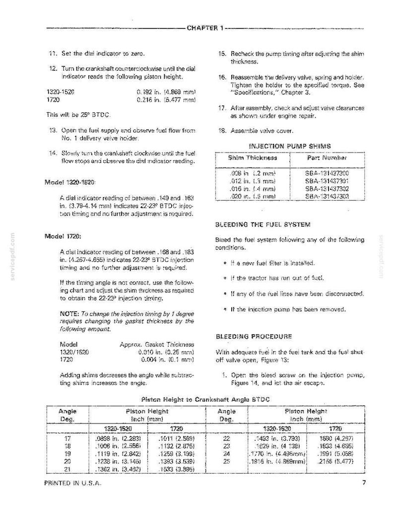 Op de afbeelding: Een afgedrukte pagina uit een handleiding met instructies voor motoronderhoud. De tekst bevat metingen in inches en millimeters, samen met diagrammen en tabellen. De pagina is getiteld "Hoofdstuk 1" en bevat technische details.