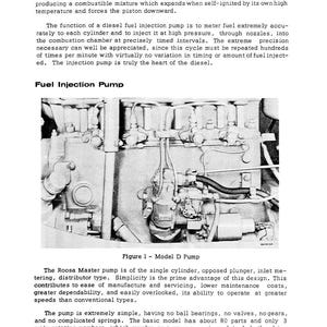 K&ouml;nnte beinhalten: Detaillierte Schwarz-Wei&szlig;-Diagramm einer Kraftstoffeinspritzpumpe, bezeichnet als Modell D Pump. Das Bild enth&auml;lt Text, der die Funktion und das Design der Pumpe beschreibt und ihre Einfachheit und Effizienz hervorhebt.